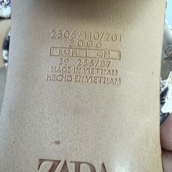 Zara Faux Leather Snake Print Heeled Sandals - Picture 9 of 10